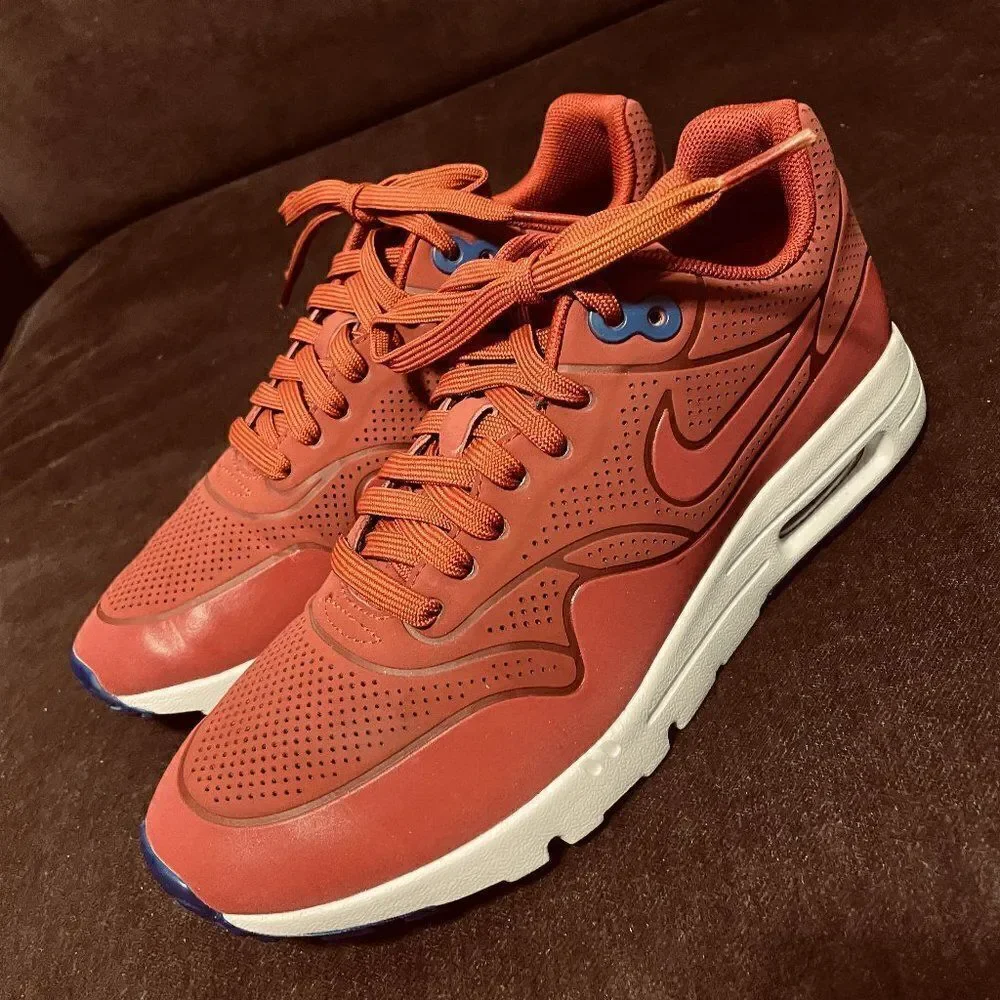 Nike wmns women
